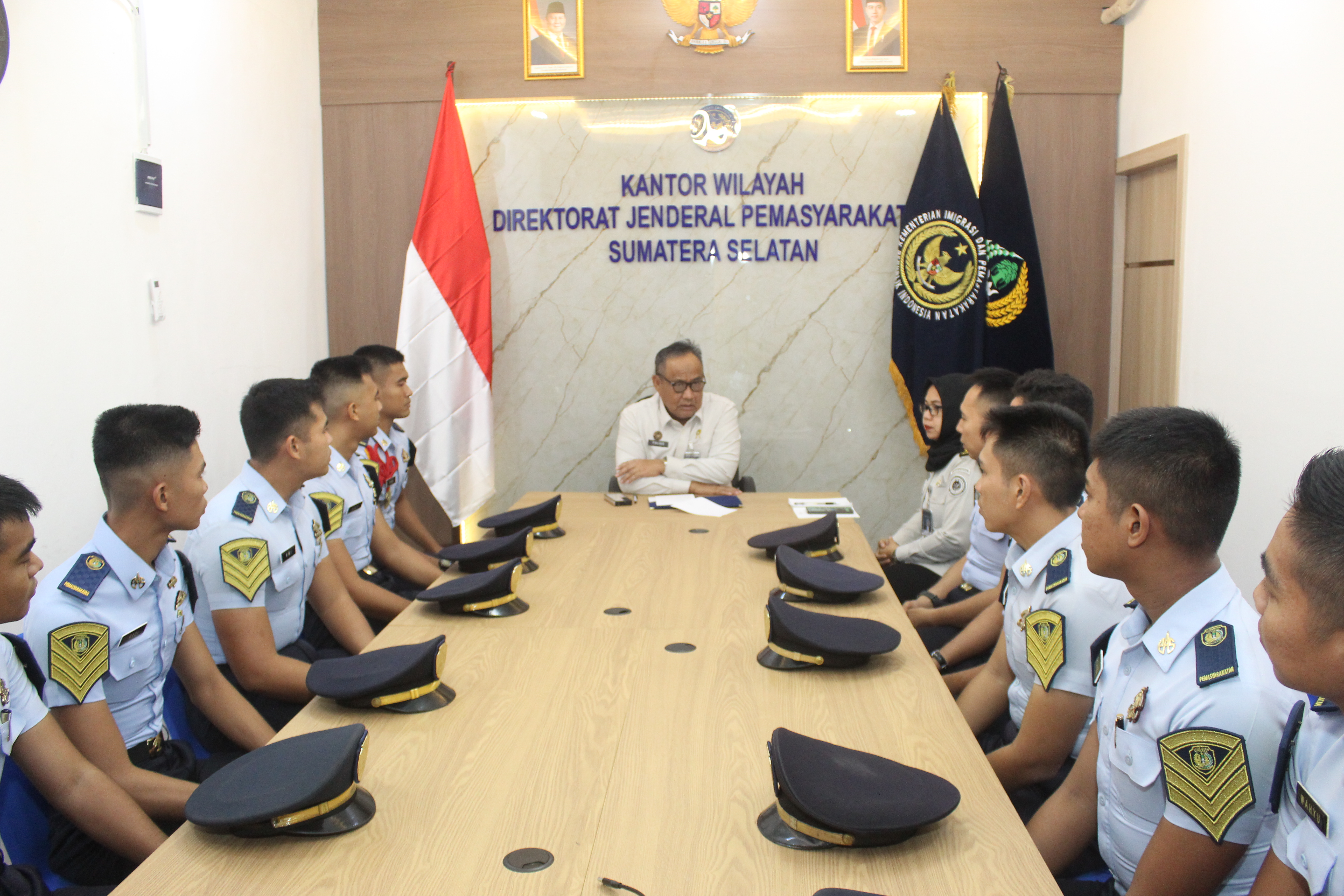 Kakanwil Ditjenpas Sumsel beri arahan 14 taruna Poltek Imipas jelang praktik lapangan
